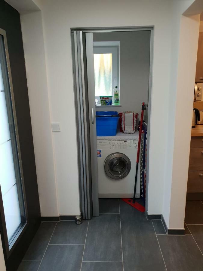 Souterrainwohnung Im Gruenen Witten Esterno foto